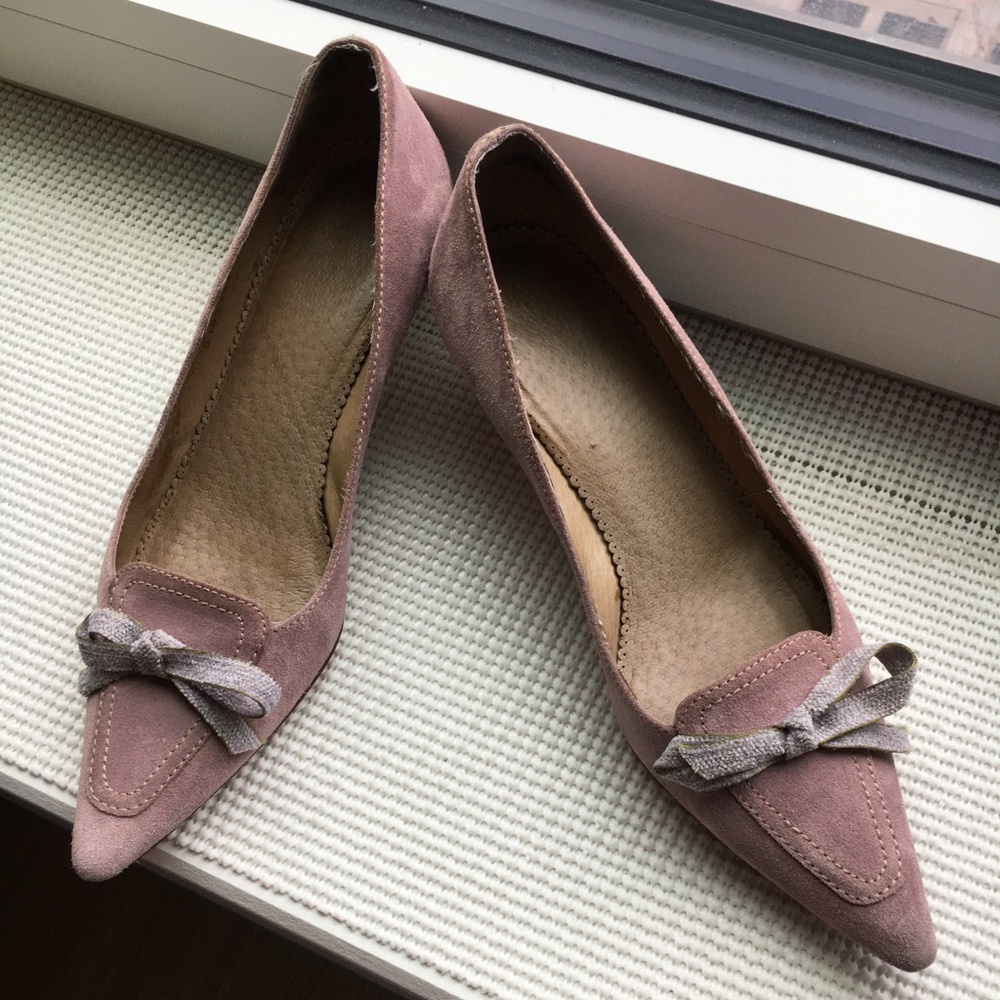 Delma Suede Kitten Heels sz 7